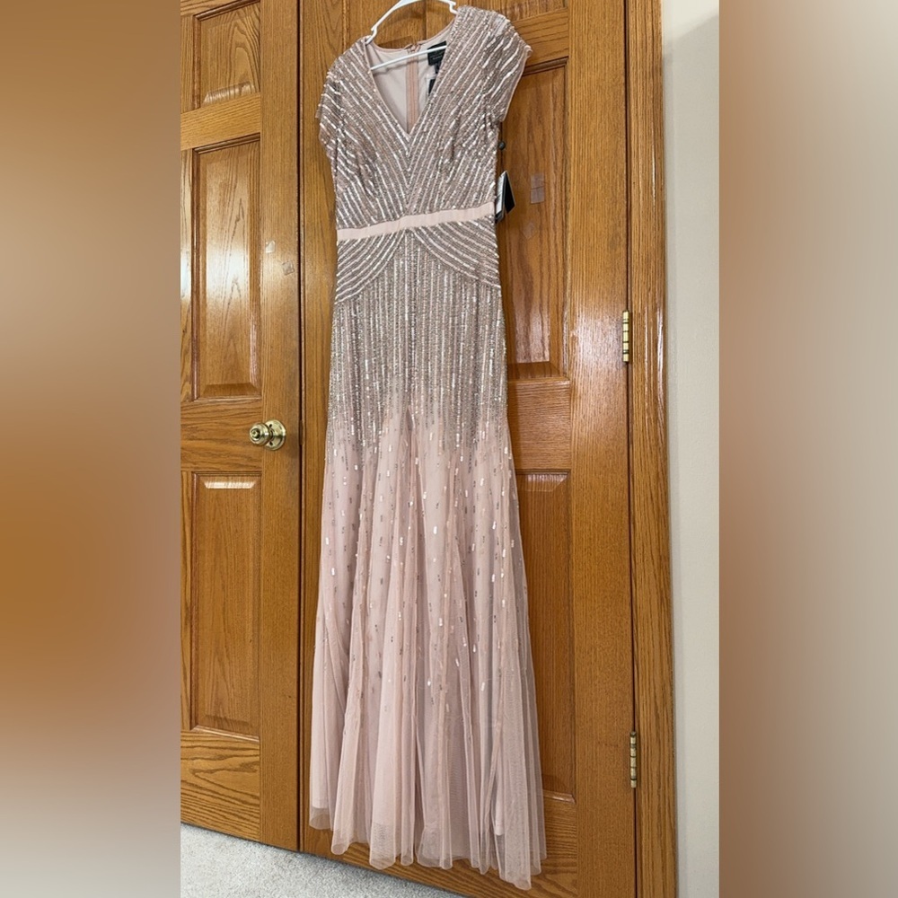 Adrianna Papell Women's Long Beaded Sequins Dress Size 8 Blush Pink AUTHENTIC - Picture 4 of 14